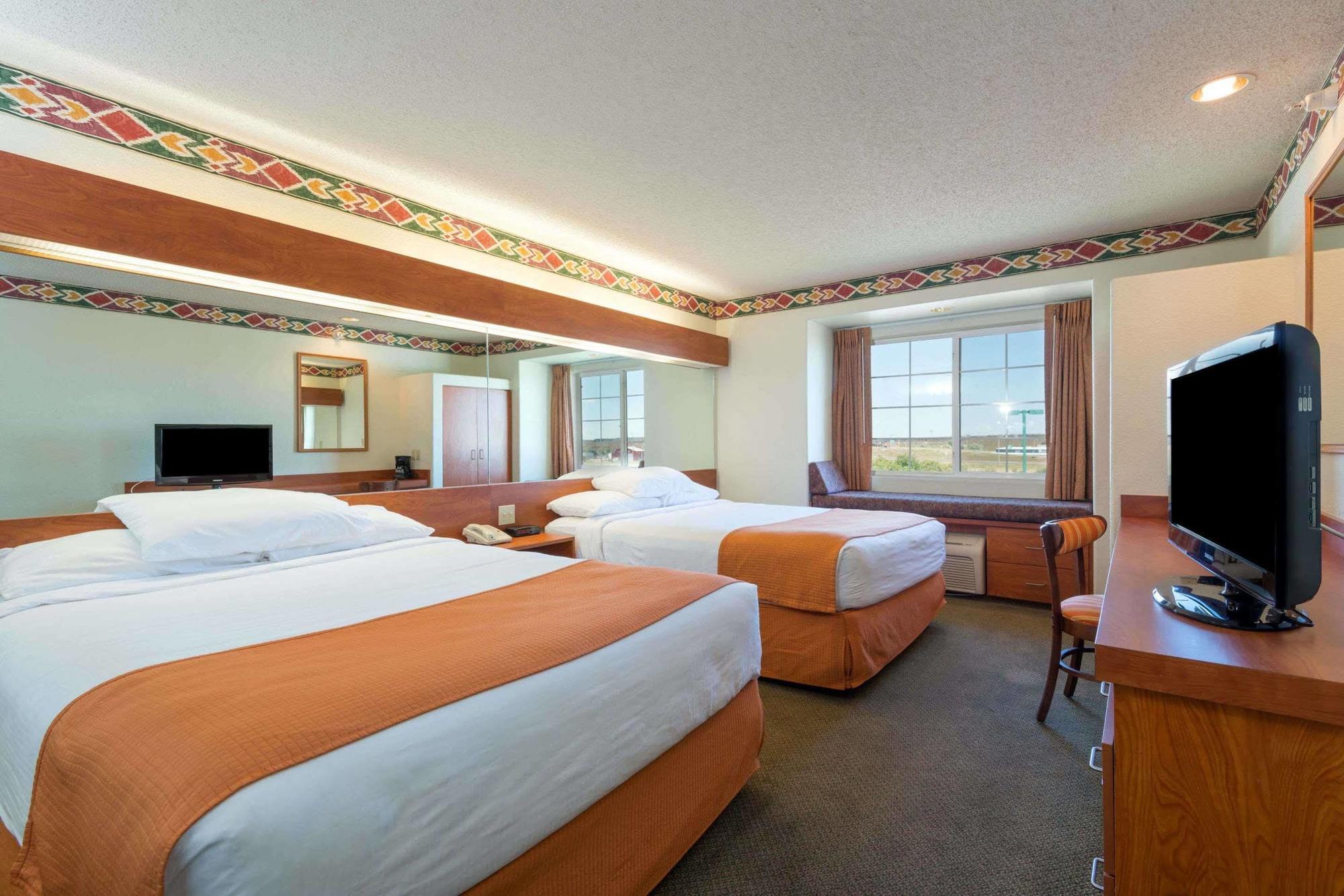 Microtel Inn And Suites Pueblo Eksteriør billede